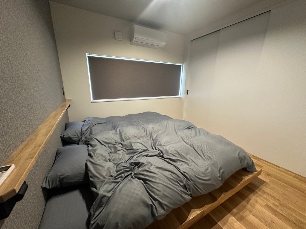 ベッドの2台ある洋室